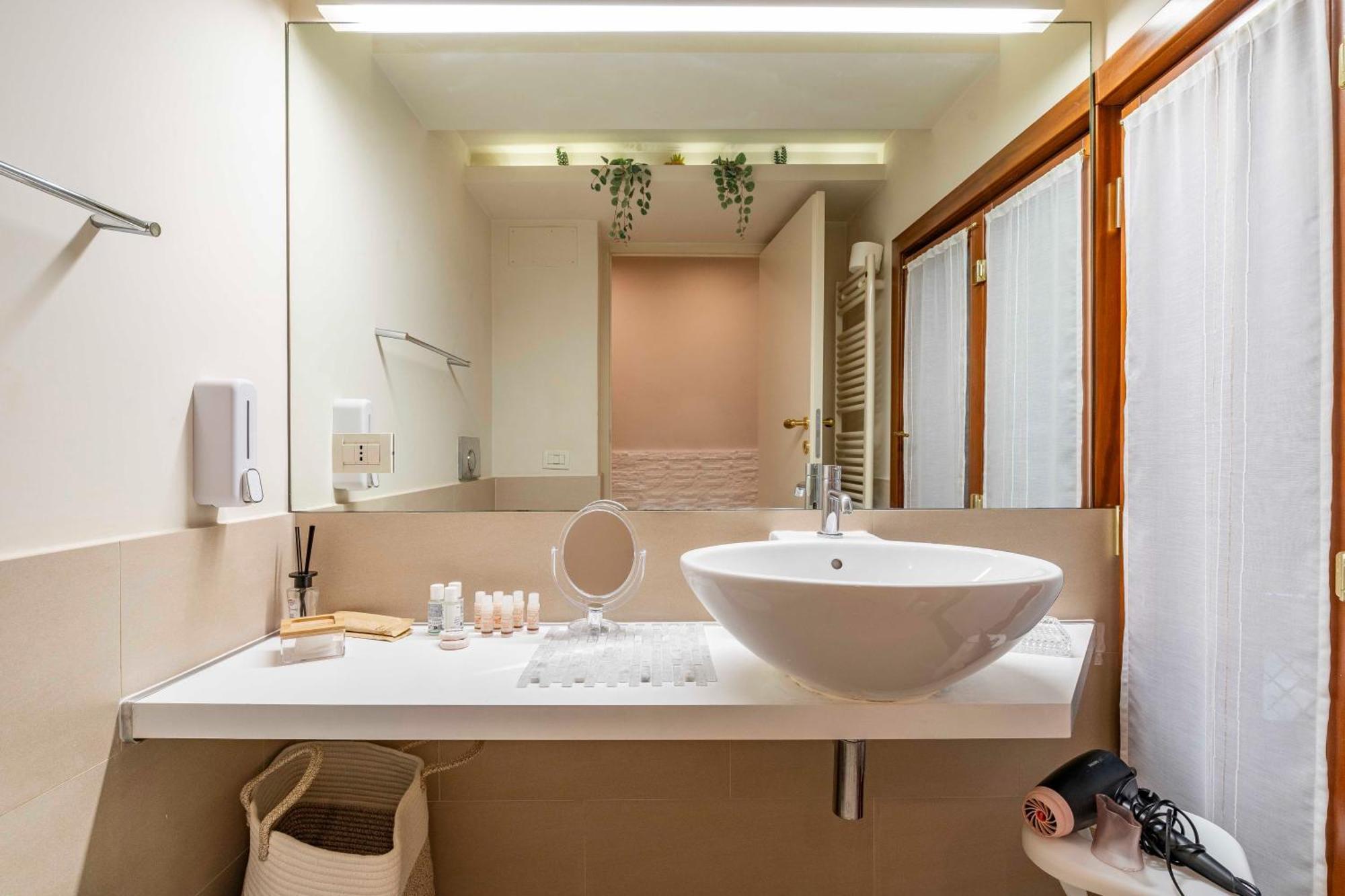 Ca' Pestrin Suite House - San Marco Square Венеция Екстериор снимка